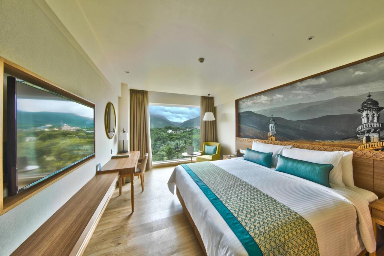 Bellevue Sarovar Premiere Джунагадх Экстерьер фото